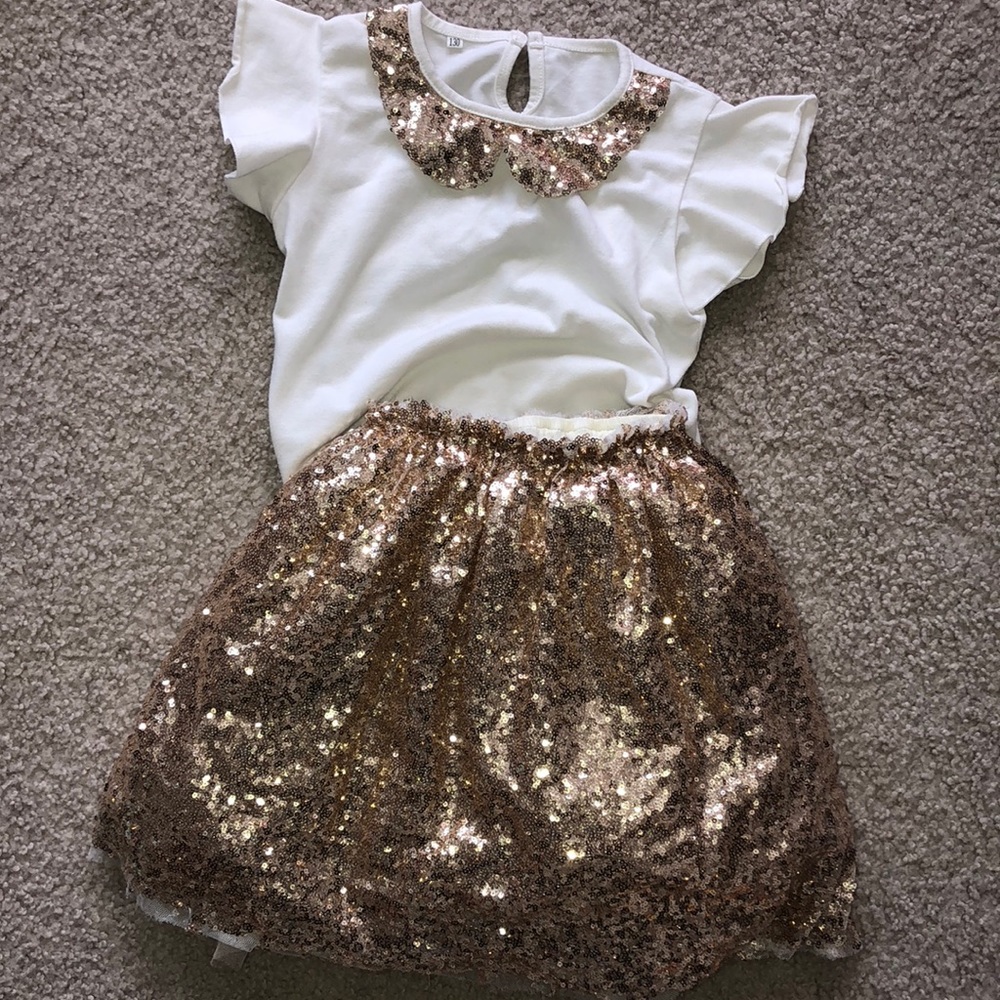 Gold Sequin Outfit